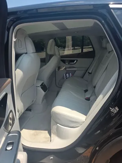 Mercedes-Benz EQE · 2023 год