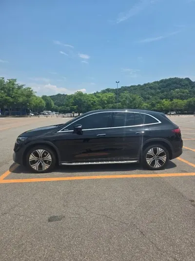 Mercedes-Benz EQE 2023, 53745 км, за 44637 USD