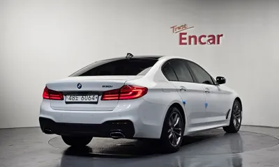 BMW 5-Series 2017, 139792 км, за 14319.2 USD