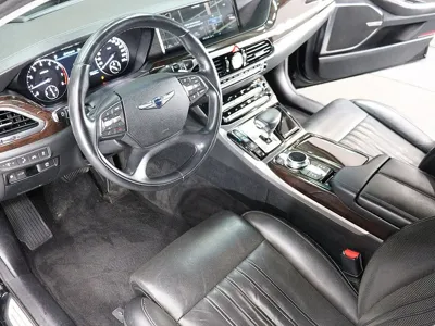 Genesis EQ900