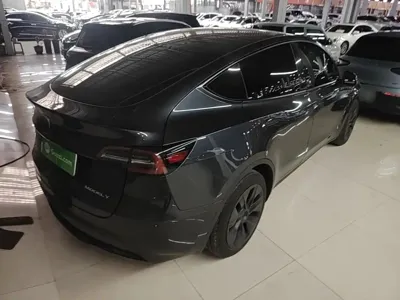 Tesla Model Y 2024, 53000 км, за 26176.84 USD - фото 7