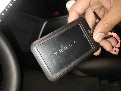 Tesla Model Y 2024, 53000 км, за 26176.84 USD - фото 9