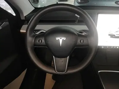 Tesla Model Y 2024, 53000 км, за 26176.84 USD - фото 11