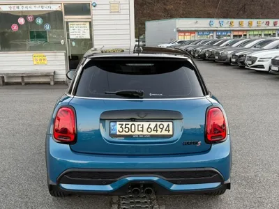 MINI Cooper 2022, 55000 км, за 16895.27 USD
