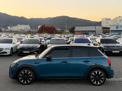 MINI Cooper 2022, 55000 км, за 16895.27 USD - фото 6