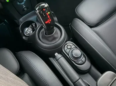 MINI Cooper 2022, 55000 км, за 16895.27 USD - фото 9