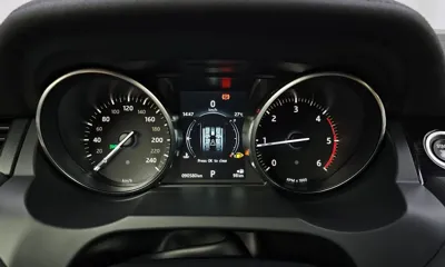 Land Rover Range Rover Evoque 2017, 90580 км, за 10437.18 USD - фото 8