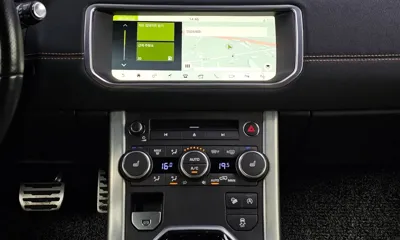Land Rover Range Rover Evoque 2017, 90580 км, за 10437.18 USD - фото 14