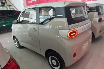Wuling Hongguang MINIEV 2024, 100 км, за 7564 USD