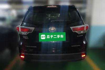 Toyota Highlander 2015, 84800 км, за 13698 USD