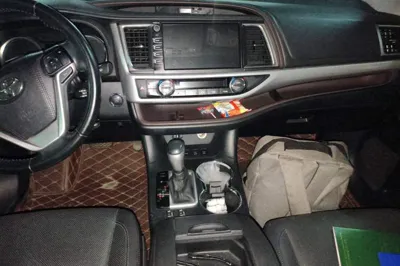 Toyota Highlander 2015, 84800 км, за 13698 USD - фото 13