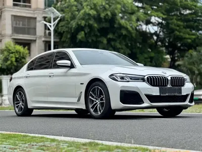 BMW 5 Series New Energy 2023, 57000 км, за 29399.08 USD