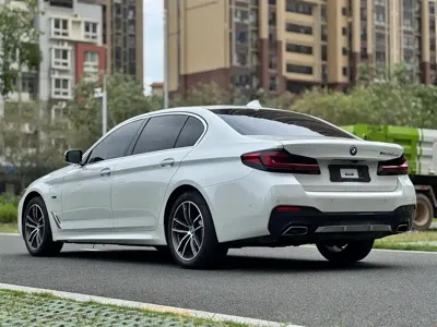 BMW 5 Series New Energy 2023, 57000 км, за 29439.04 USD - фото 7