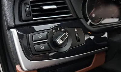 BMW 5-Series 2016, 91162 км, за 11661.24 USD - фото 30