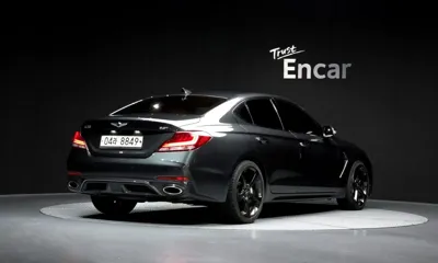 Genesis G70 2018, 109111 км, за 12611.32 USD