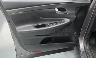 Hyundai Santafe 2022, 42817 км, за 16018.75 USD - фото 24