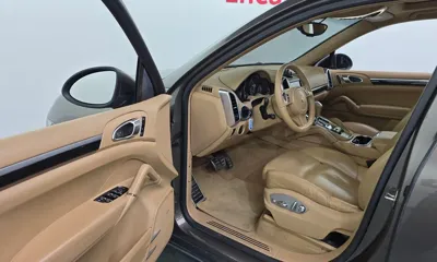 Porsche Cayenne 2013, 167235 км, за 7118.37 USD - фото 10