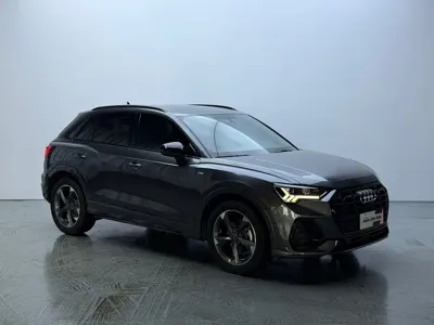 Audi Q3 2022, 25000 км, за 29399.08 USD