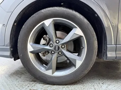 Audi Q3 2022, 25000 км, за 29439.04 USD - фото 8