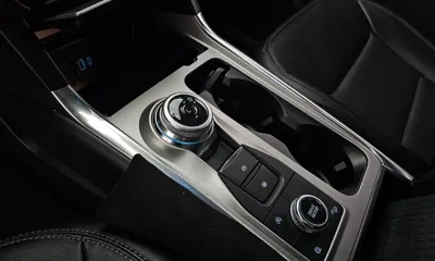 Ford Explorer 2021, 54674 км, за 17407.64 USD - фото 9