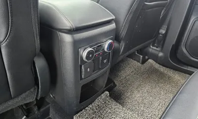 Ford Explorer 2021, 54674 км, за 17407.64 USD - фото 29