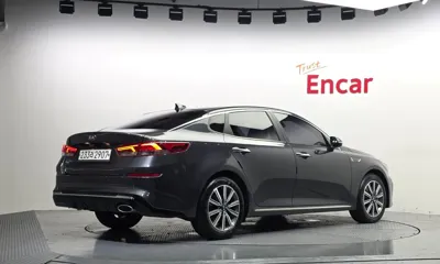 Kia K5 2020, 135038 км, за 7345.77 USD