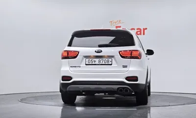 Kia Sorento 2020, 62315 км, за 15785.32 USD