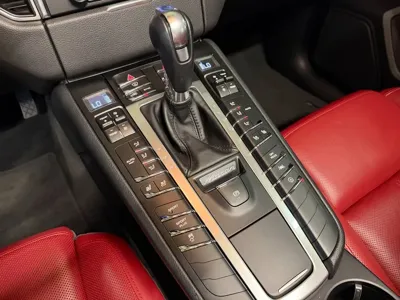 Porsche Macan 2018, 97000 км, за 21483.36 USD - фото 12