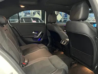 Mercedes-Benz A-Class 2023, 83000 км, за 15641.27 USD - фото 10