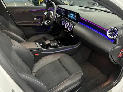 Mercedes-Benz A-Class 2023, 83000 км, за 15641.27 USD - фото 11
