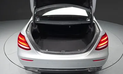 Mercedes-Benz E-Class 2017, 140236 км, за 11232.24 USD - фото 20