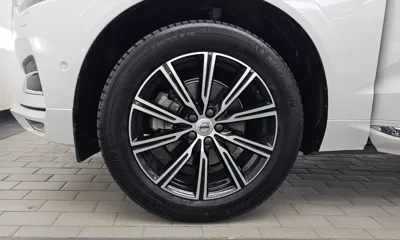 Volvo XC60 2021, 36175 км, за 23412.72 USD