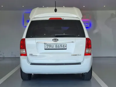 Kia Canival 2014, 194879 км, за 3833.95 USD