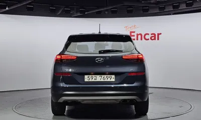 Hyundai Tucson 2019, 49921 км, за 10772.46 USD