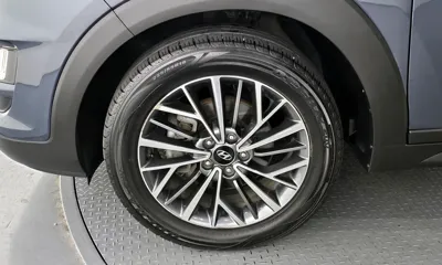 Hyundai Tucson 2019, 49921 км, за 10772.46 USD