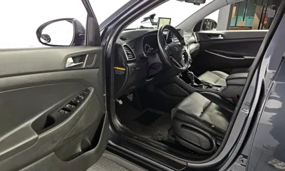 Hyundai Tucson 2019, 49921 км, за 10772.46 USD - фото 10