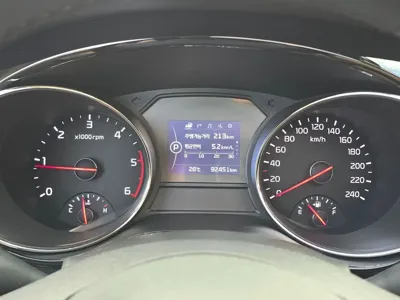 Kia Canival 2017, 92000 км, за 7745.83 USD - фото 7
