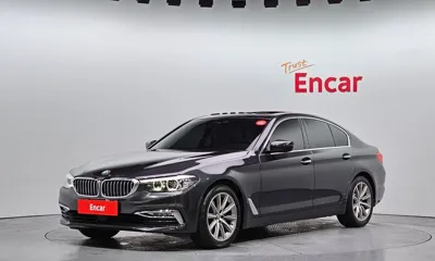 BMW 5-Series · 2018 год