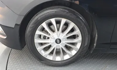 Hyundai Sonata 2017, 150973 км, за 5465.8 USD
