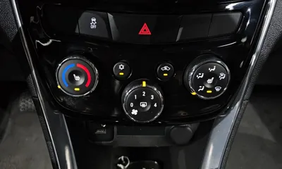 ChevroletGMDaewoo Trax 2017, 96124 км, за 4791.91 USD - фото 19