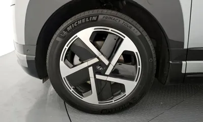 Hyundai Ioniq9 2025, 16037 км, за 39636.6 USD