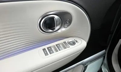 Hyundai Ioniq9 2025, 16037 км, за 39636.6 USD - фото 19