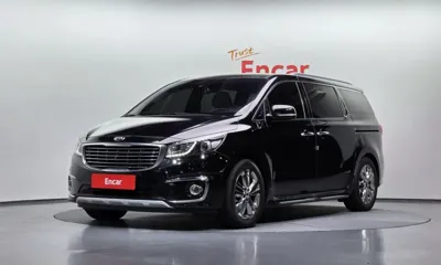 Kia Canival · 2018 год