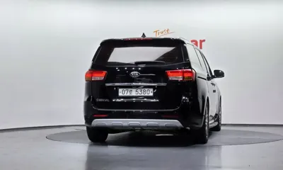 Kia Canival 2018, 167681 км, за 6892.48 USD