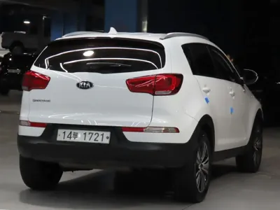 Kia Sportage 2016, 131984 км, за 4488.68 USD