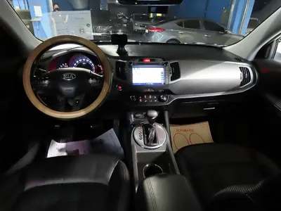 Kia Sportage 2016, 131984 км, за 4488.68 USD