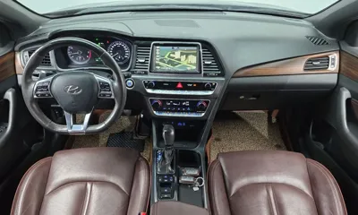 Hyundai Sonata 2018, 82585 км, за 8789.55 USD - фото 7