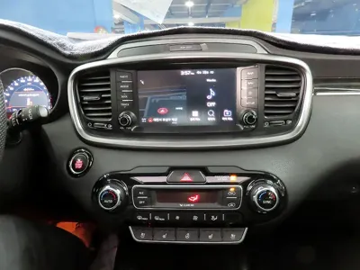 Kia Sorento 2018, 87603 км, за 12275.17 USD - фото 16