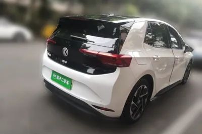 Volkswagen ID.3 2025, 35800 км, за 14449 USD