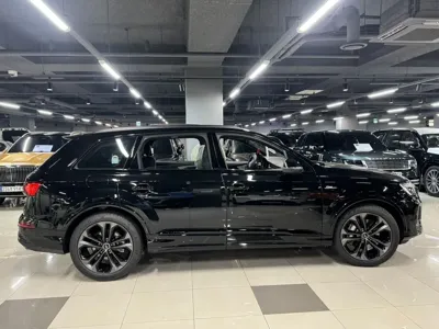Audi Q7 2026, 12 км, за 72863.33 USD
